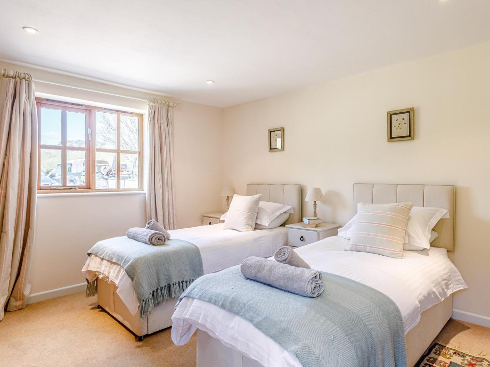 2 Bed In Dorchester 75243 Frampton  Ngoại thất bức ảnh